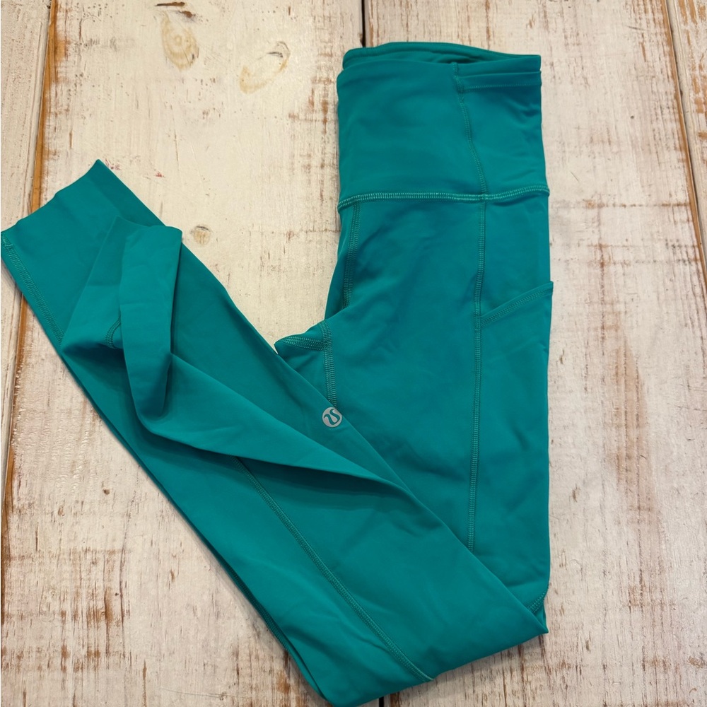 Lululemon high rise Vibrant Teal Leggings Women size 2 - Picture 10 of 11